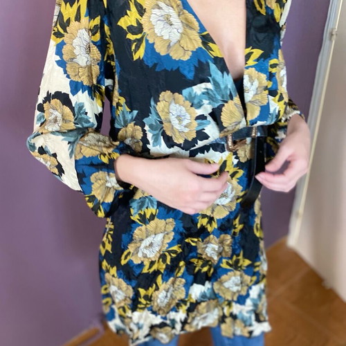 Nidodileda floral dress-shirt like new, size S