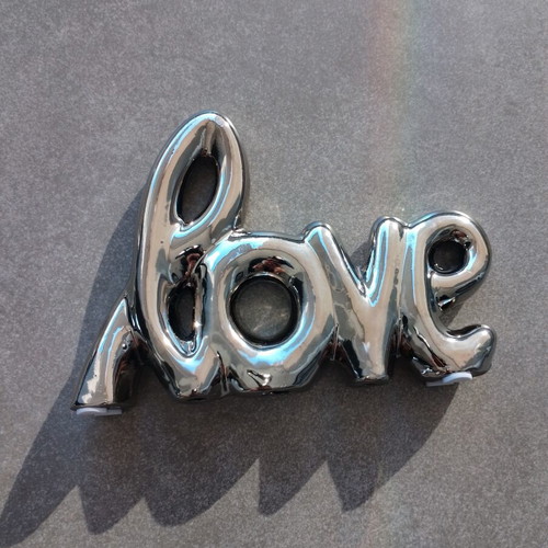 Love Table Decor like new