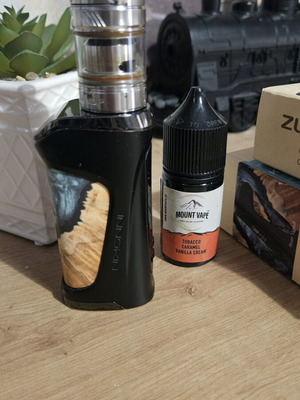 Innokin full set like new with extra accessories and liquids