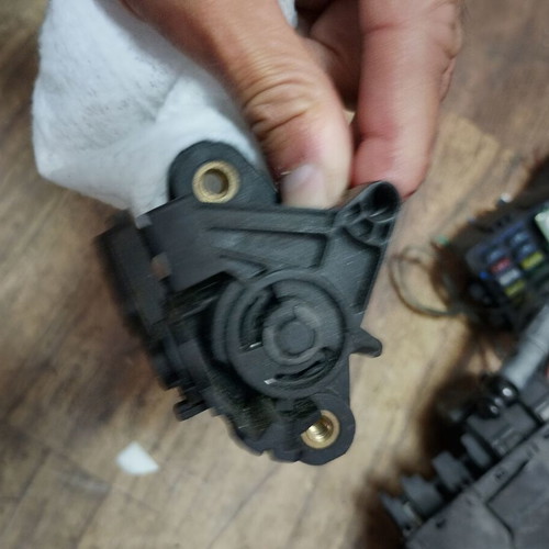 Rear trunk lock for Citroën C1, Peugeot 107, Toyota Aygo, 8726R6
