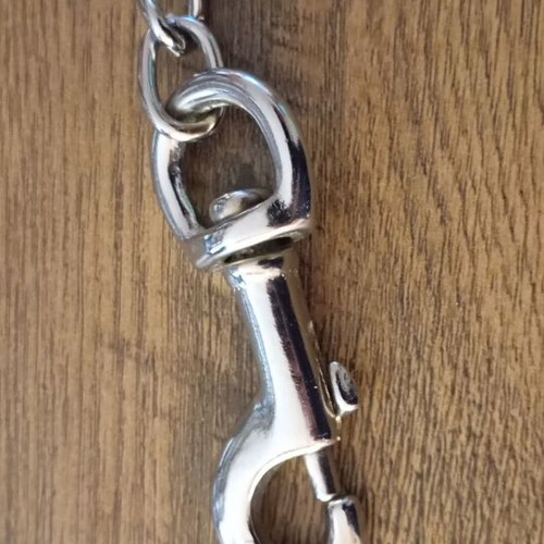 Dog leash with leather handle new, metal with rotating carabiner
