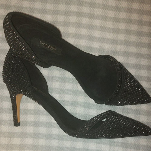 Zara black pumps with strass like new, size 40, 10cm heel