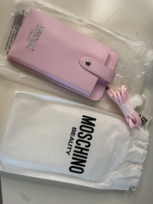 Moschino Beauty phone case, pink