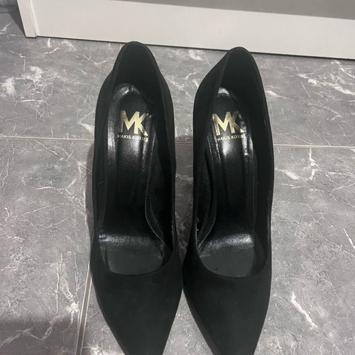 Makis Kotris Castor Pumps size 39 like new, black, 10.5 cm heel