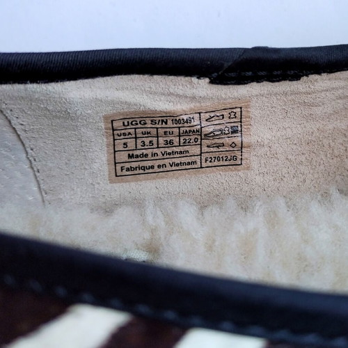 Ugg pony fur zebra print flats with shearling insoles size 36 new