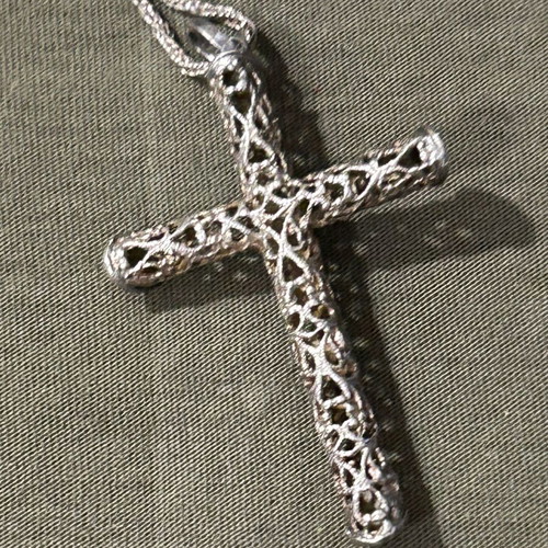 Vintage silver filigree cross with 925 silver chain, used