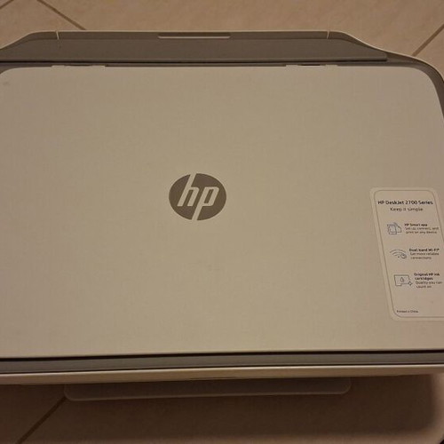 HP DeskJet 2720 color printer with scanner and copier, like new
