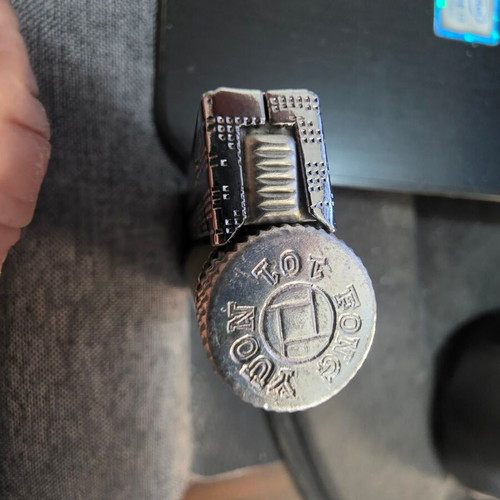 FONG YOUN 101 Retro Petrol Lighter Like New