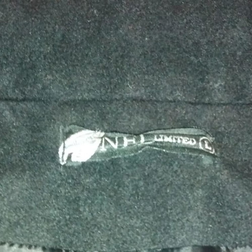 Women's black jacket like new with buttons size L