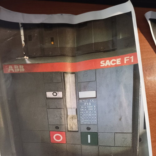 ABB and AEG 1600A Power Switches like new, set of two