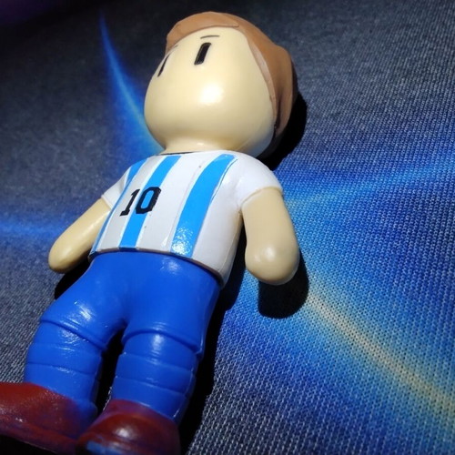 Lionel Pessi figure 8.5 cm used, Stumble Guys Argentina #10