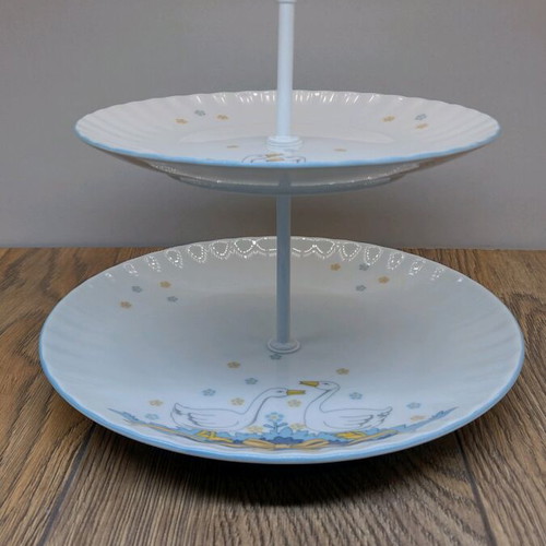 Wunsiedel Bavaria two-tier serving tray for sweets used