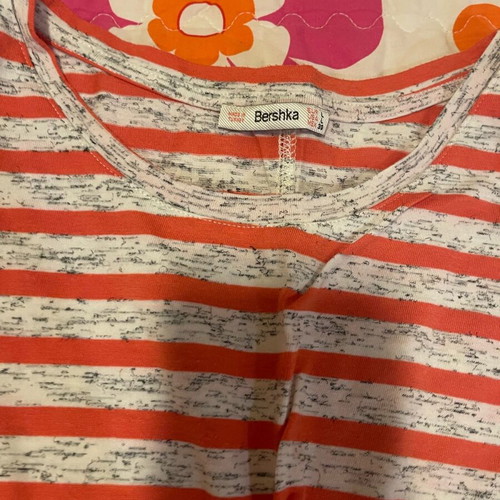 Bershka blouse used, size L, white and red