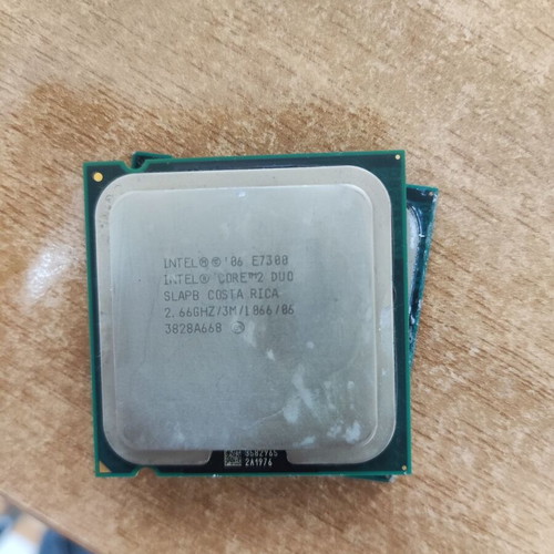 Intel Socket 775 processors used E7300 for computer