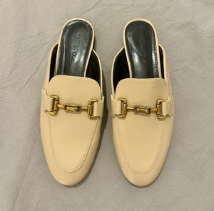 Δερμάτινα Mules Massimo Dutti