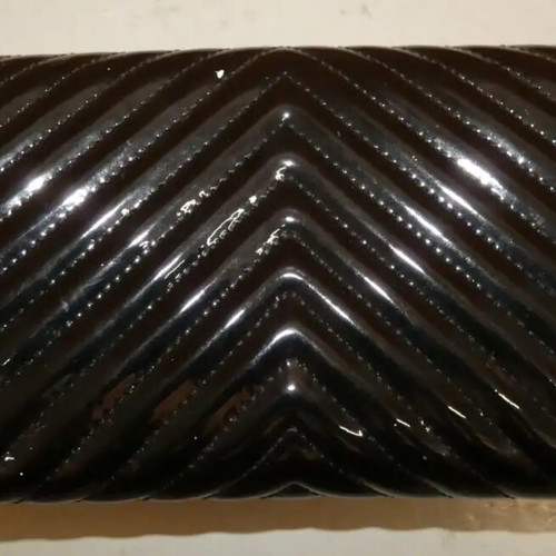 Chanel Chevron Long Flap Wallet patent leather vintage 2005-2006 like new