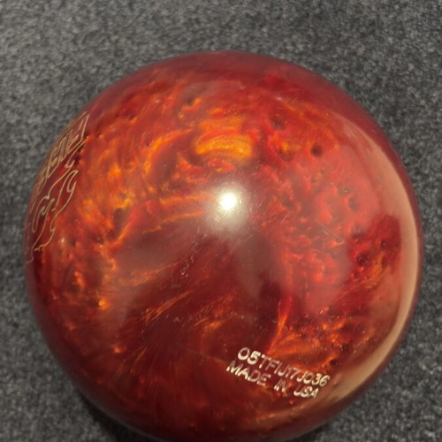 Bowling ball like new with finger holes
