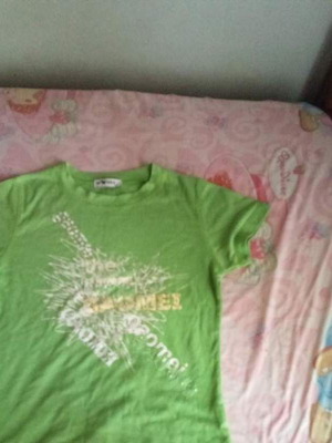Green neon short-sleeve shirt used with prints