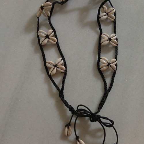 Handmade boho belt with real shells macrame style, like new