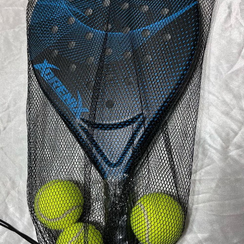 Xorenix racket with 3 balls new