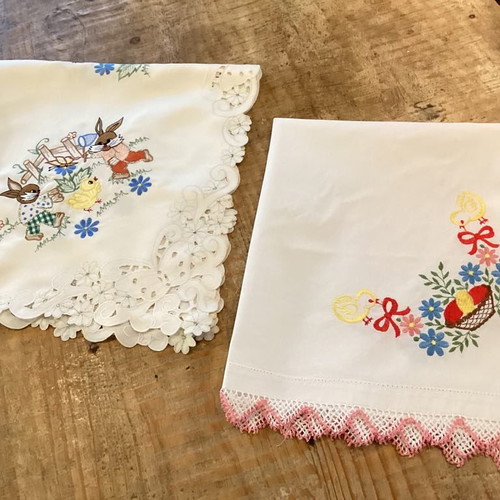 Easter tablecloths unused, set of 2 cotton and synthetic