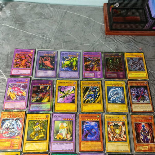 Yu-Gi-Oh cards used, pack of 30 old and rare