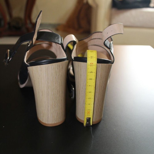 Vanessa Wu Heels with Thick Heel (No 39) - In Excellent Condition