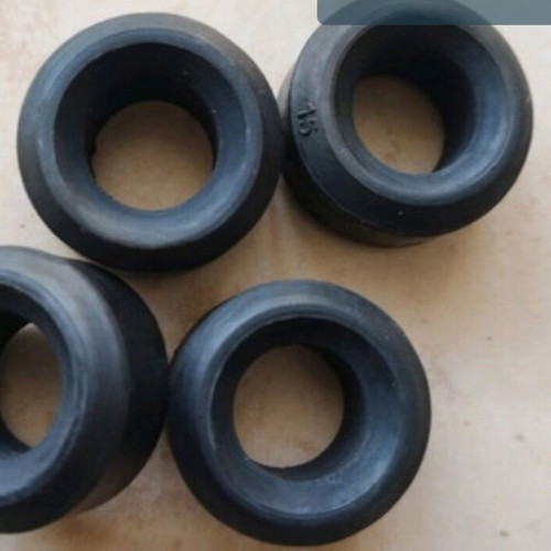 New control arm bushings for FIAT 127-128 and A112, set of 4
