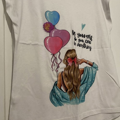 Top woman like new with colorful design and bead details