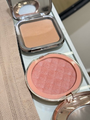 Blushes Affect και Kiko Milano pressed powder μεταχειρισμένα, ελάχιστα χρησιμοποιημένα