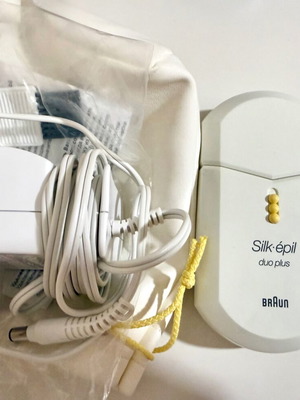 Μηχανή αποτρίχωσης Braun Silk-epil καινούργια με φορτιστή και πουγκί