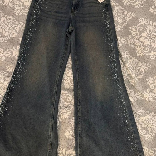 Dazy wide leg jeans with strass, size S, new with tags