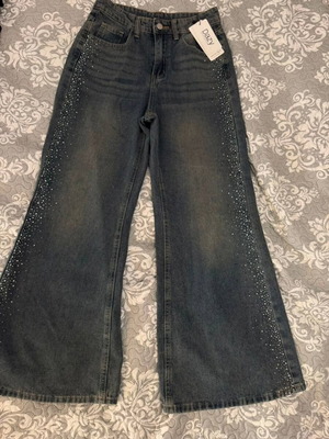 Dazy wide leg jeans with strass, size S, new with tags