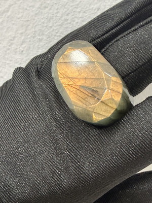 Labradorite ring with golden shine