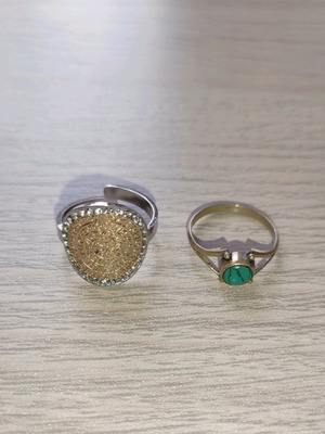 Set of two rings like new