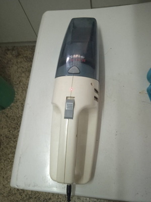 RACKS Rechargeable Battery Vacuum Cleaner Used with Charger