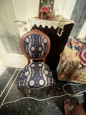 Dining set with 4 chairs