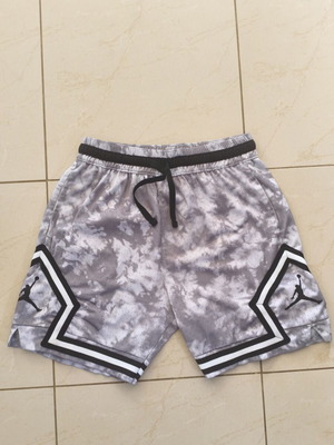 Jordan Cloud shorts, size M, black and grey