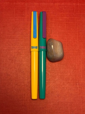 Universal 90's pop style collectible pens set of 2 used