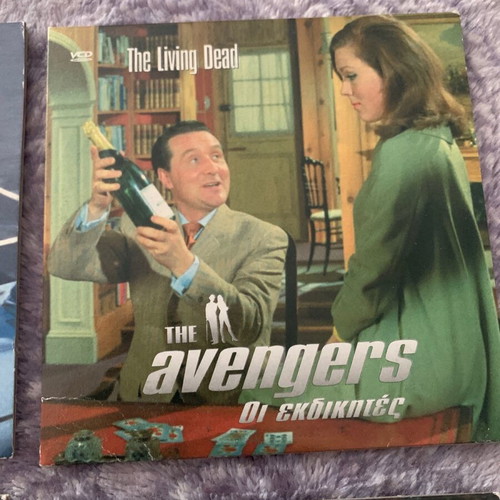 The Avengers 4 DVD set like new with subtitles