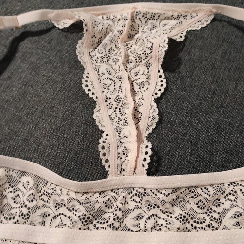 Bra new with super padding 75B pink athletic back and lace