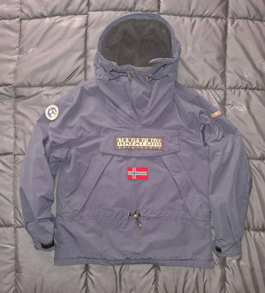 Napapijri size Xl