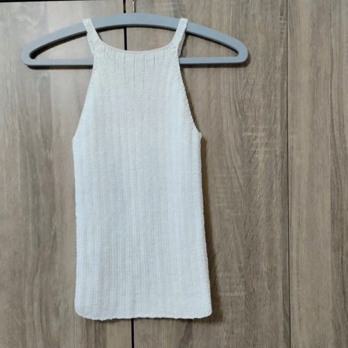 Knitted white top size S, elegant everyday wear