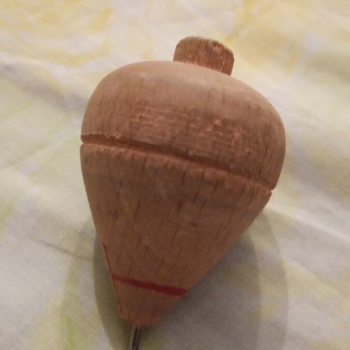 Wooden spinning tops used, set of 2 from the 80s