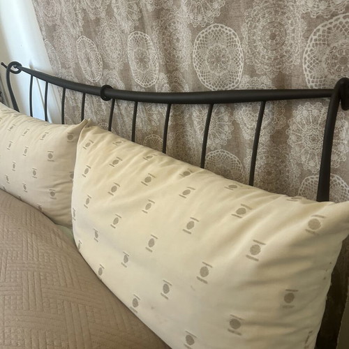 Double iron bedroom set like new, dark matte brown