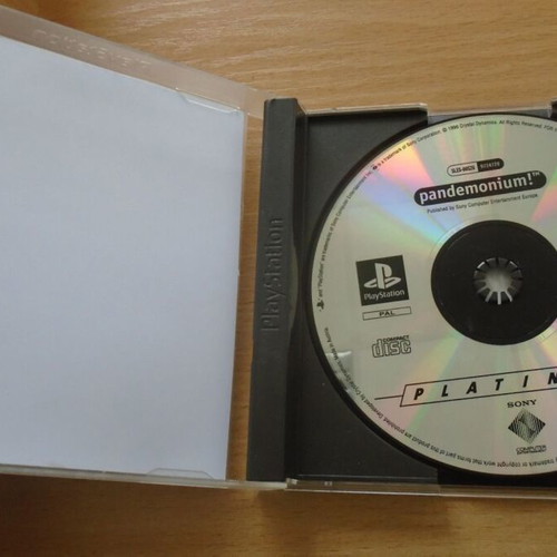 Sony PlayStation ONE SCPH-102 PAL like new with Pandemonium Platinum game