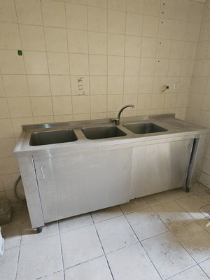 Stainless Steel Professional Sink 3 Basins 1.90m like new