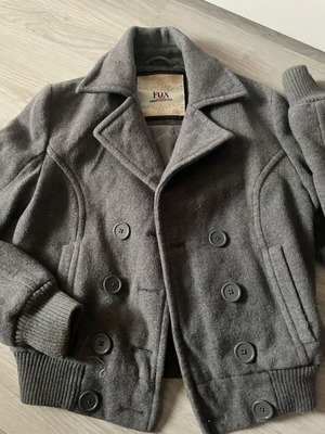 Women's gray coat like new