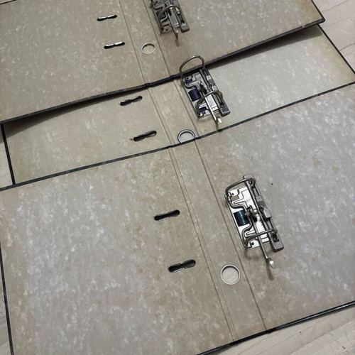 File binders like new, pack of 3