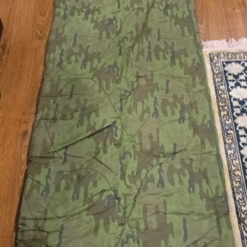Military sleeping bag new, Woodland camouflage, envelope type with carrying sack